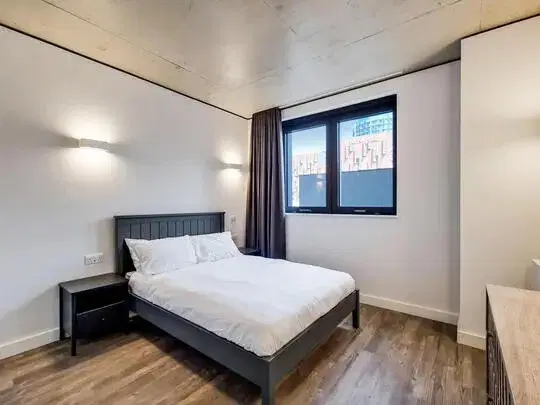 Repton Gardens, London – 4 Bedroom Apartment