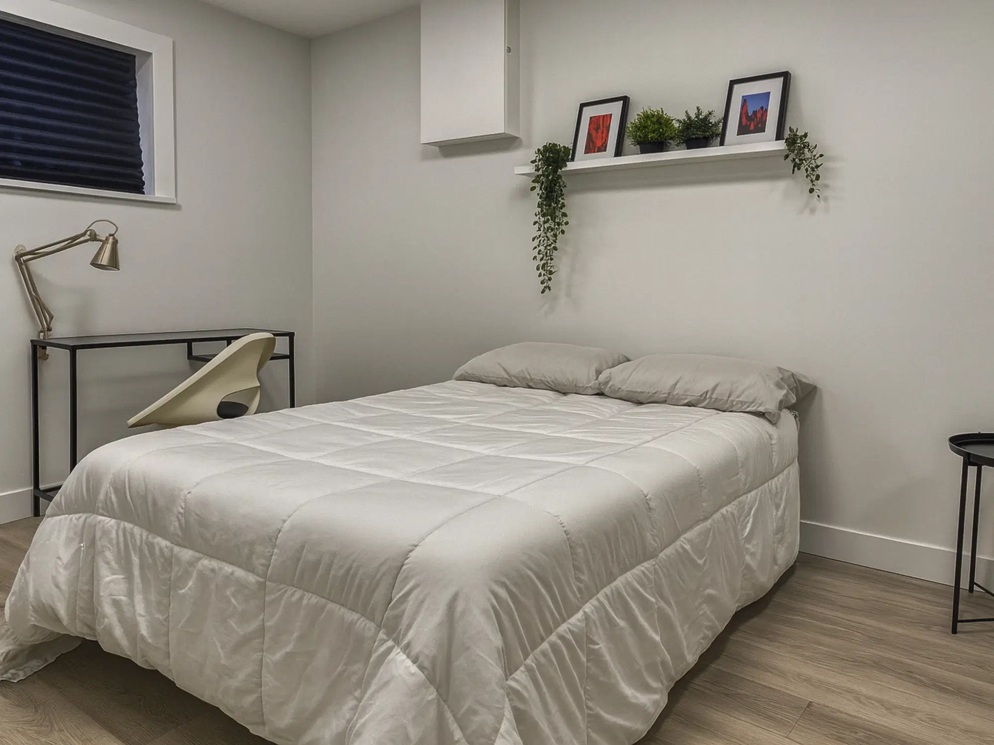 1177 15th St East, Vancouver – Room in a 4 Bed 1 Bath | Arce Room