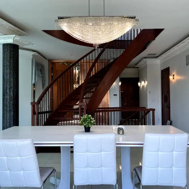 2111 W 34th Avenue, Vancouver – Amenities