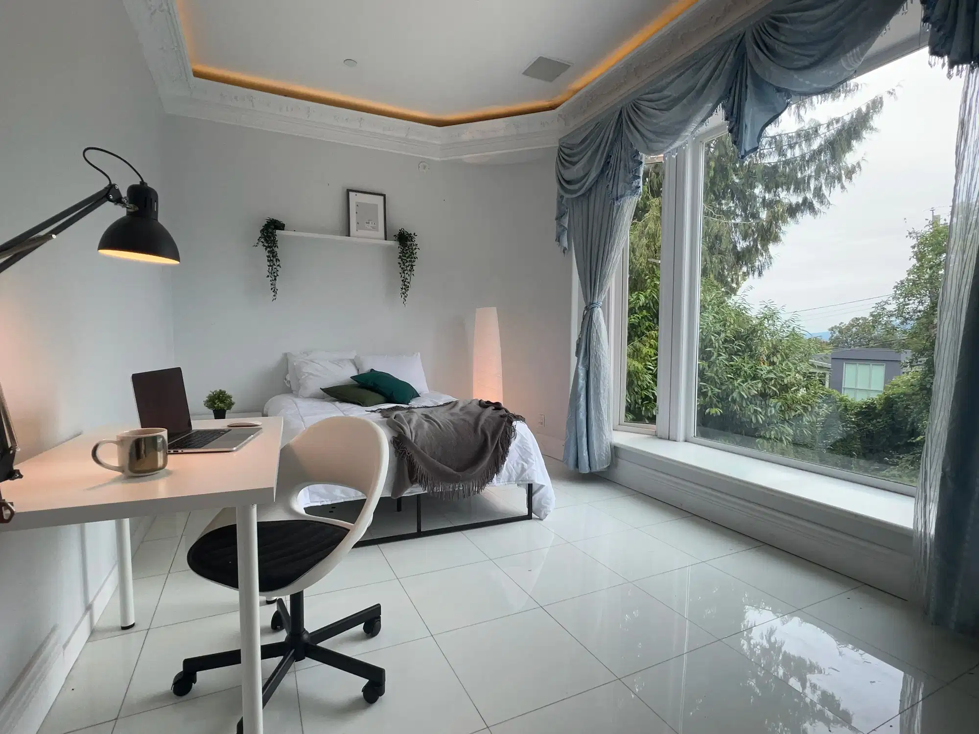 2111 W 34th Avenue, Vancouver