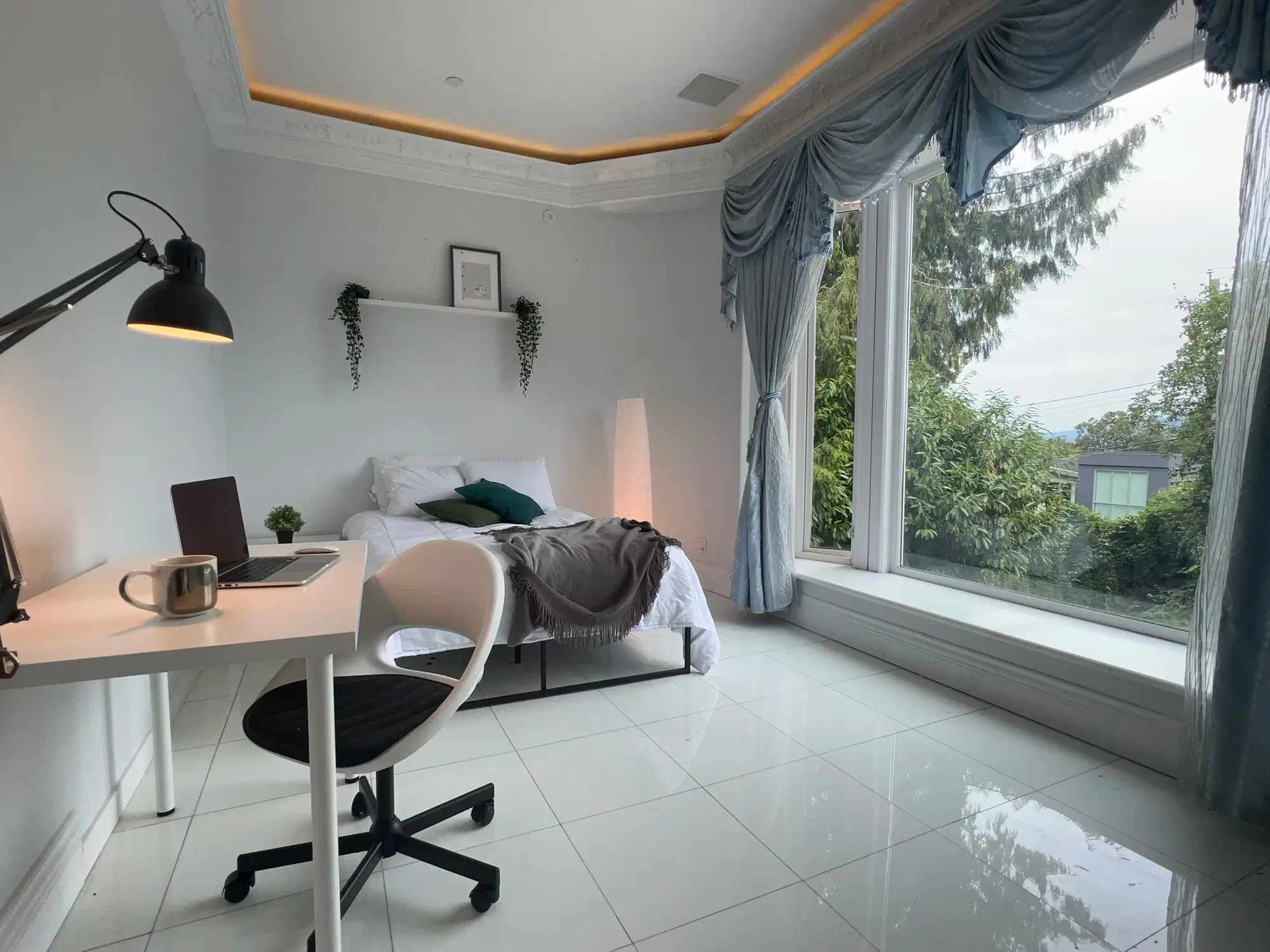 2111 W 34th Avenue, Vancouver