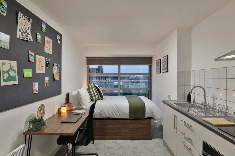 Francis Gardner Studios, London – Platinum Penthouse Studio