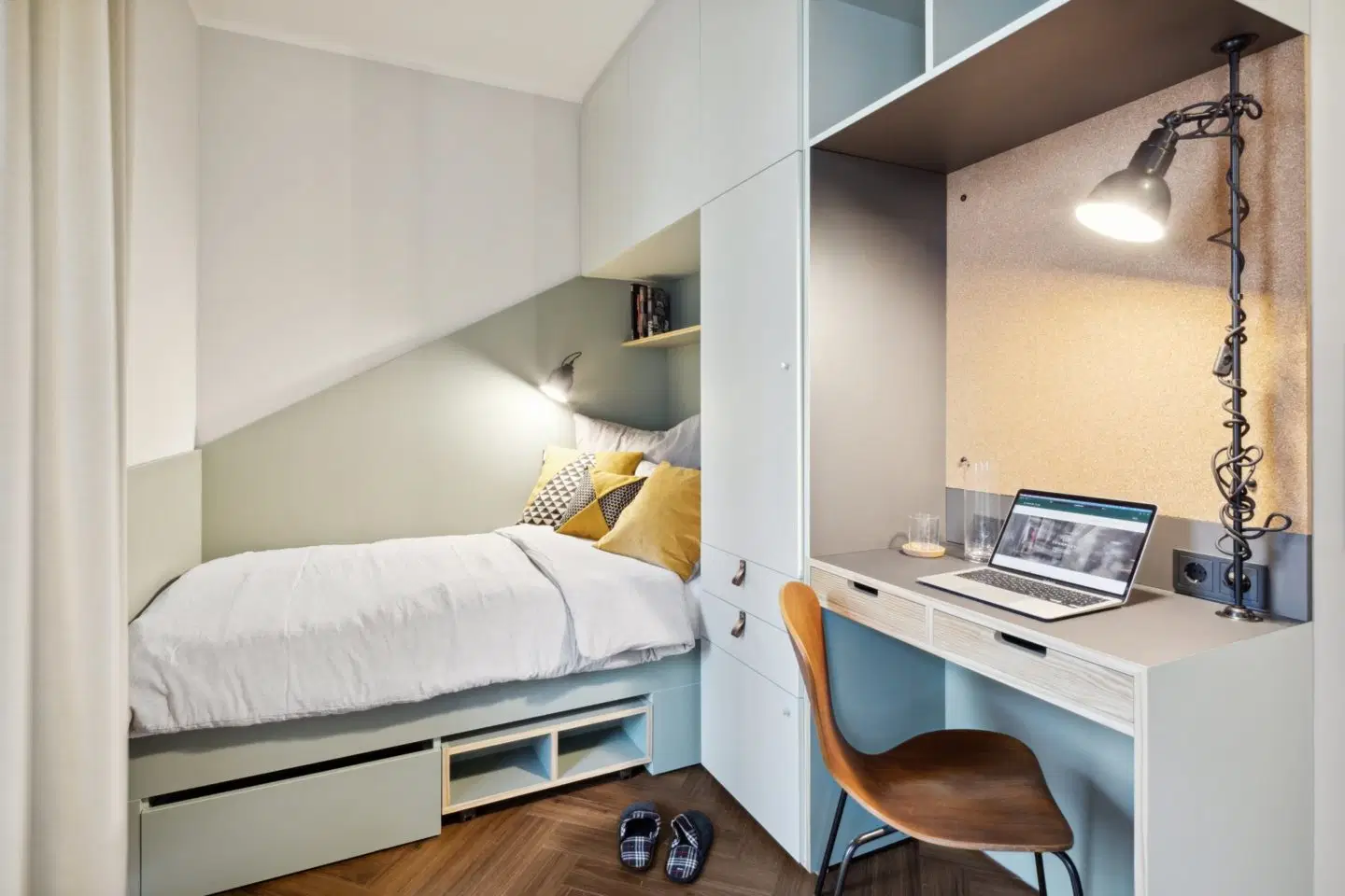 Tannhaus Berlin Rix Neukölln, Berlin – Studio - (Fir Superior)
