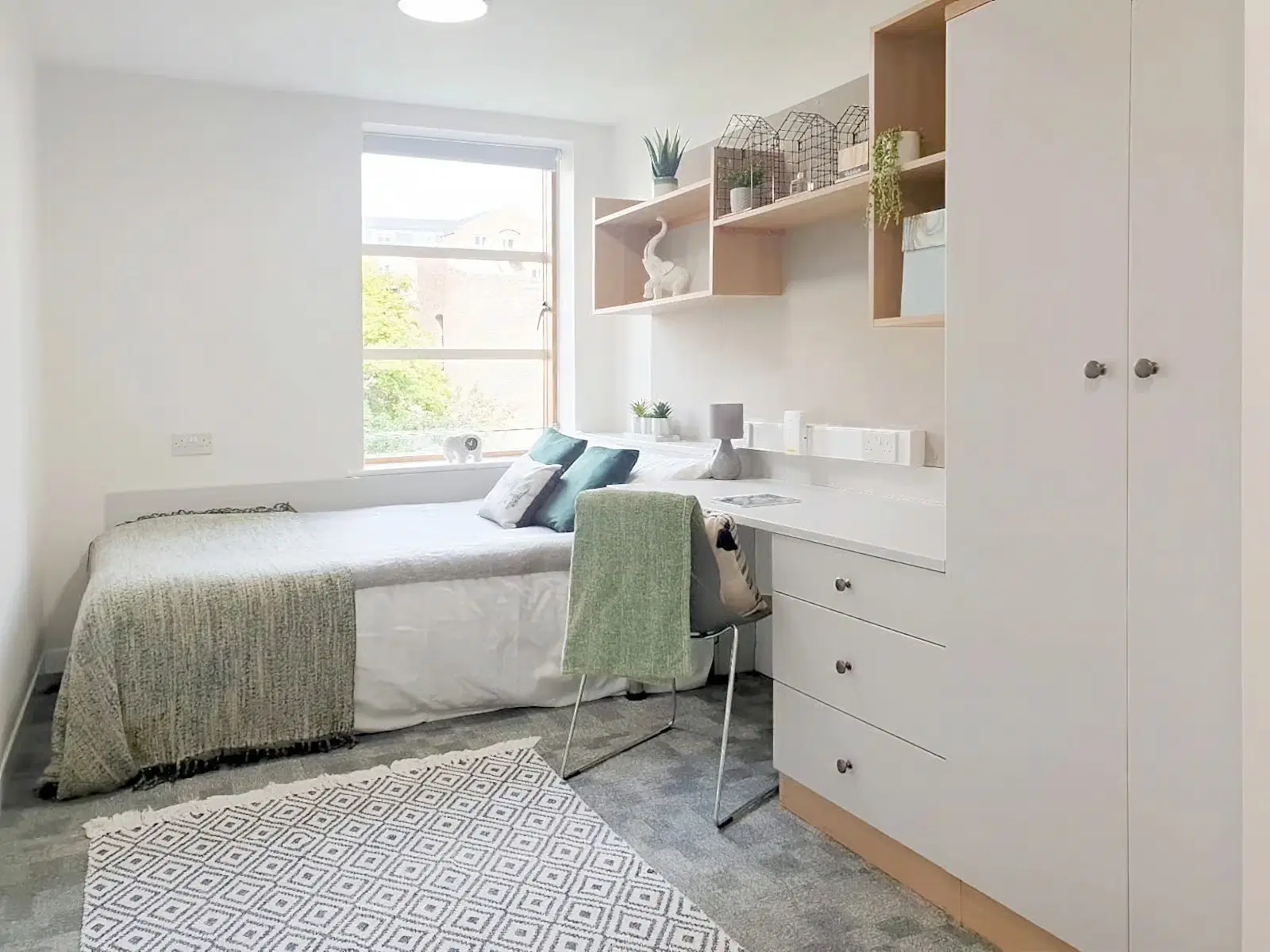 Abode, York – Premium Ensuite