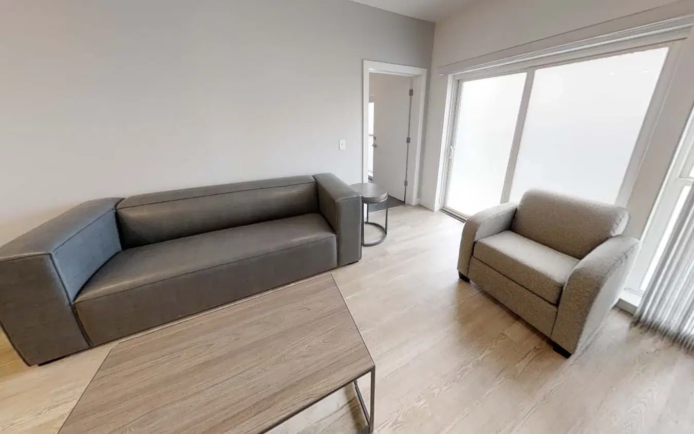 The View On Pavey Square, Columbus – 4x4 | Room in 4 Bedroom 4 Bathroom