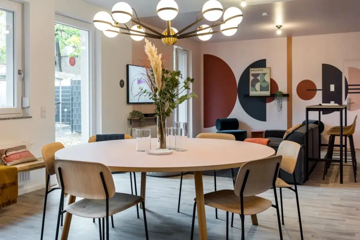 Becker, Berlin – Common Area
