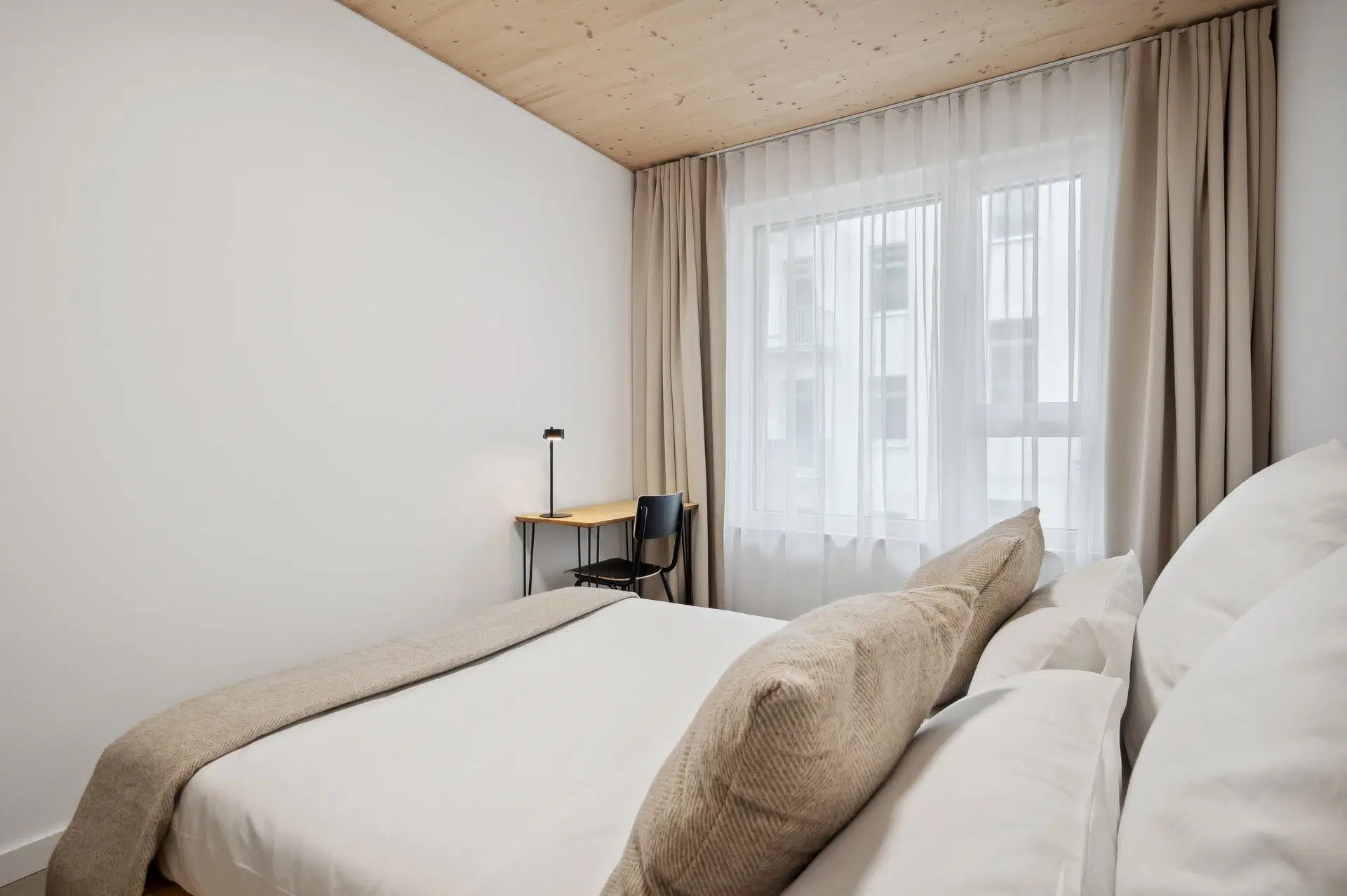 Zik, Berlin – Private Room (12.6 Sqm)