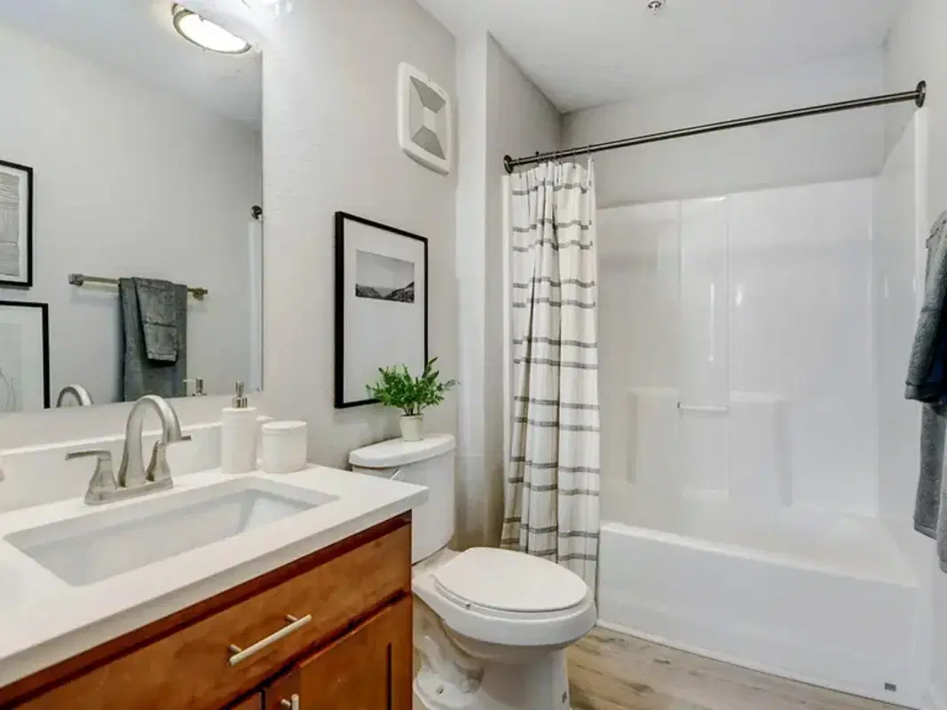 Yugo Fort Collins Grove, Fort Collins – 2 Bed - 2 Bath