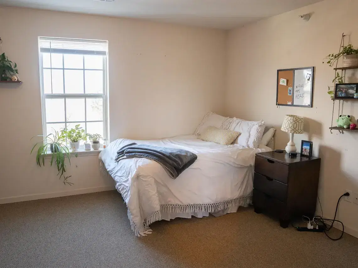 Yugo Fort Collins Grove, Fort Collins – Room in a 3 Bed 3 Bath | Classic