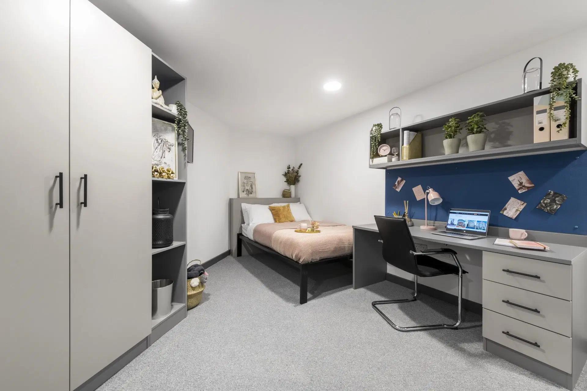 Compass, Birmingham – Silver Studio