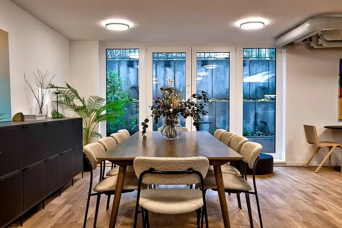 Smith, Berlin – Common Area