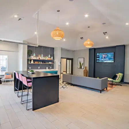 Village At East Riverside, Austin – Common Area