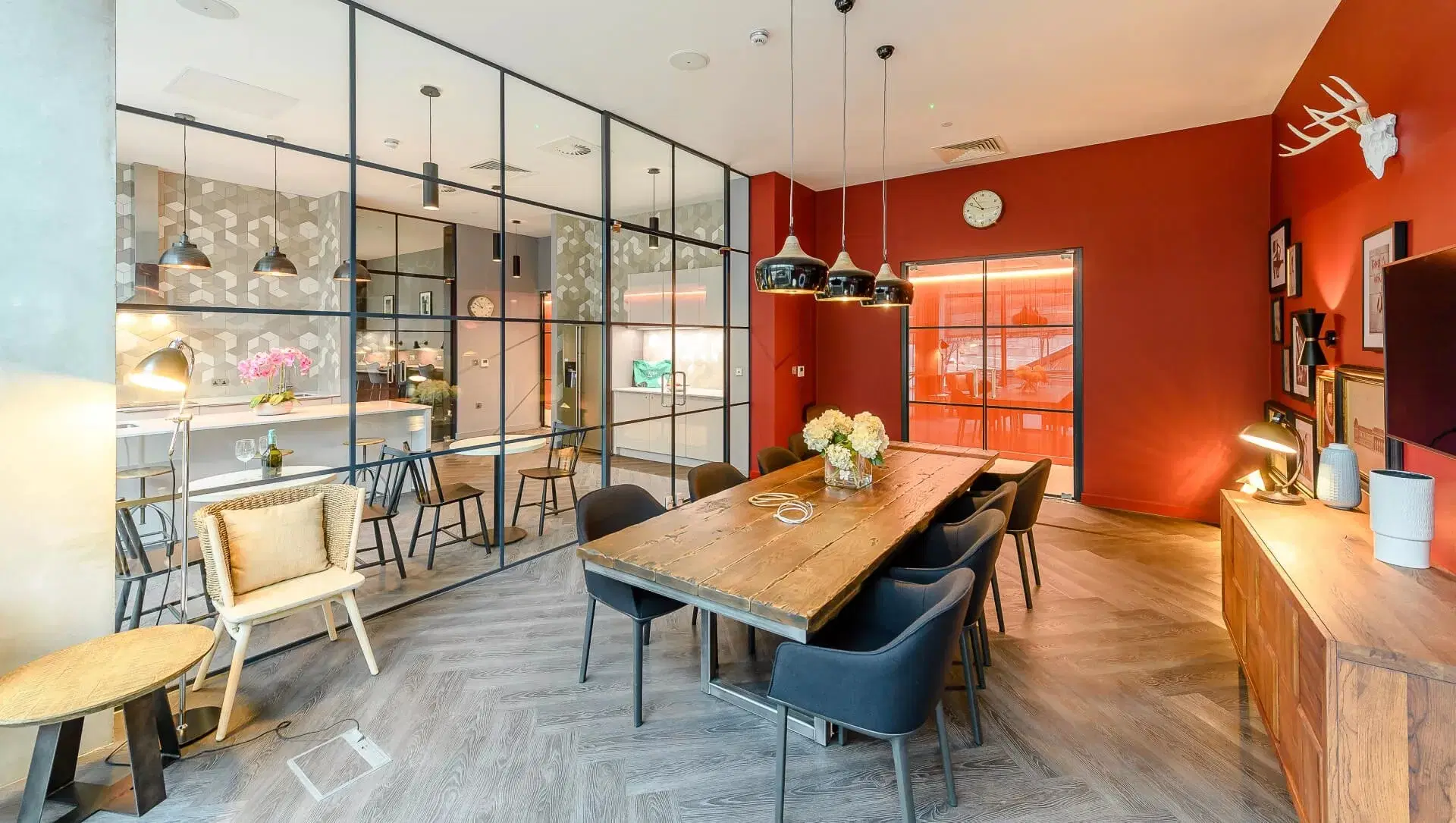 Landsby, London – Amenities