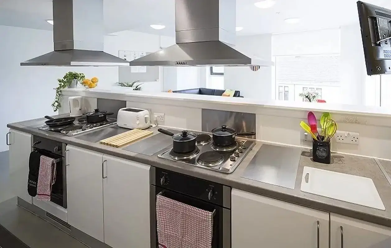 Hyndland House, Glasgow – Kitchen