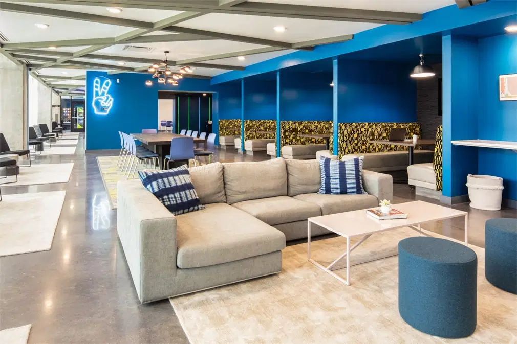 Rise At Riverfront Crossings, Iowa City – Common Area
