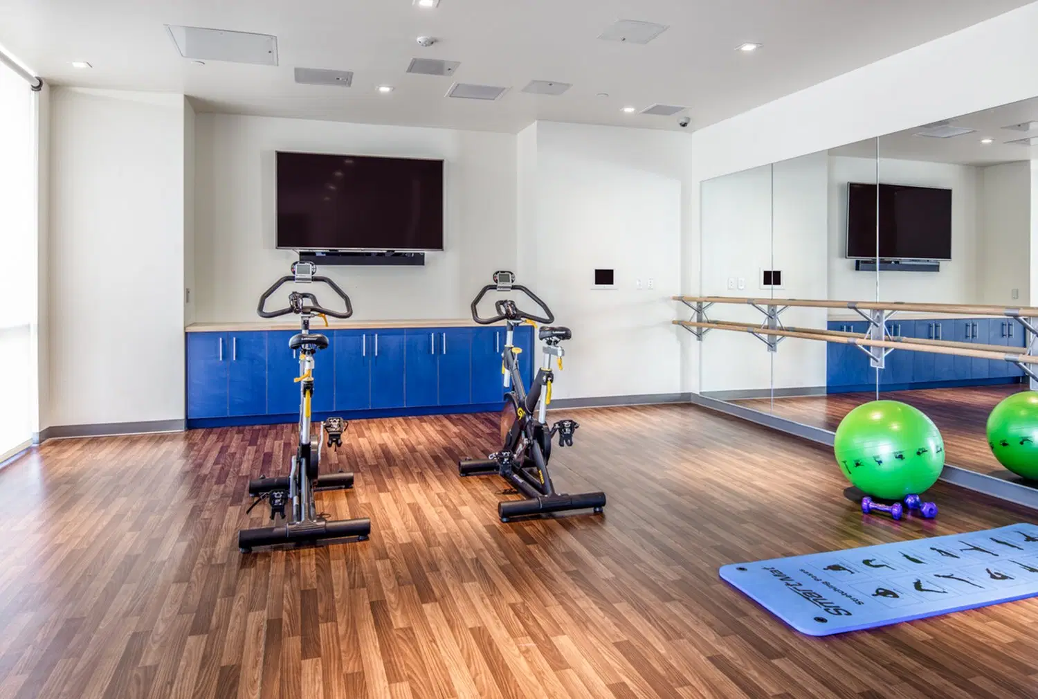 Rise At State College, State College – Amenities