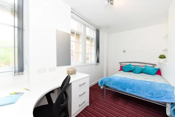 Newarke Street, Leicester – Five Bed Bronze