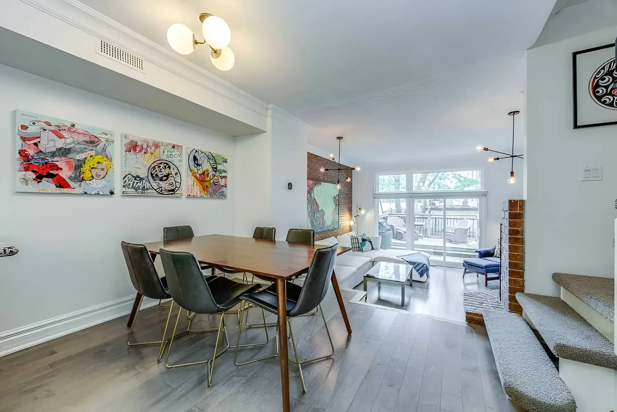 217 Mutual St, Toronto – Common Area