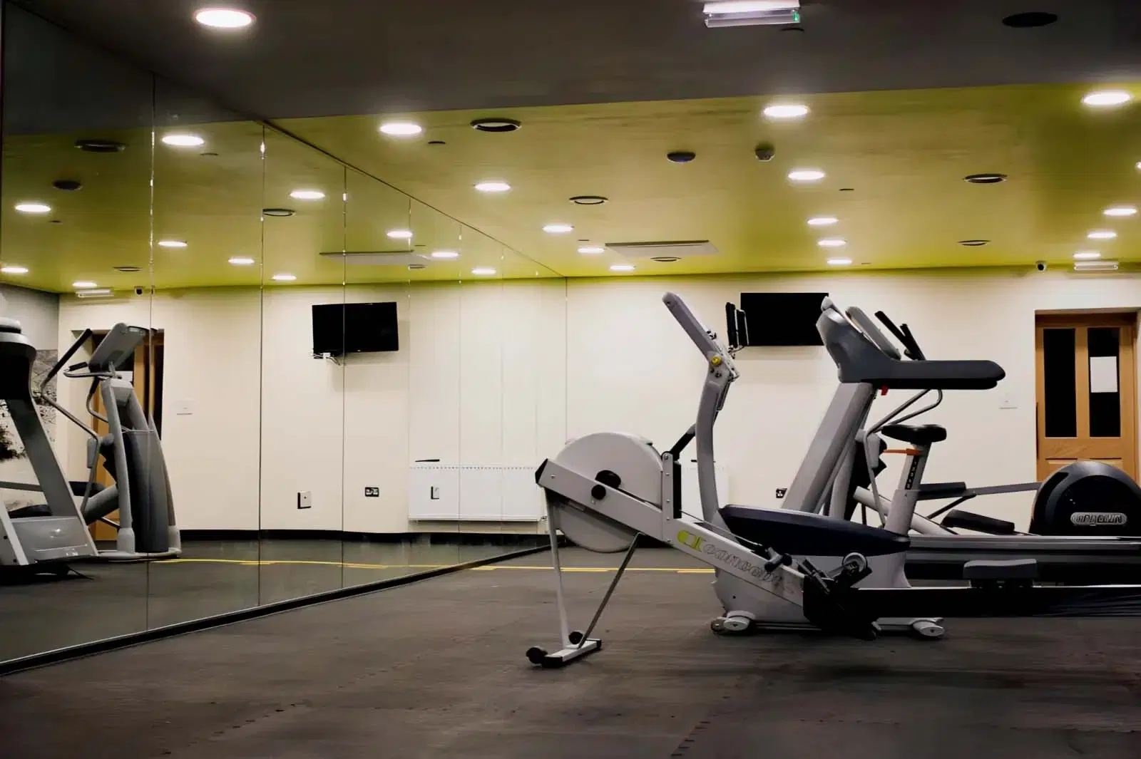 Adam & Burton House, Nottingham – Amenities