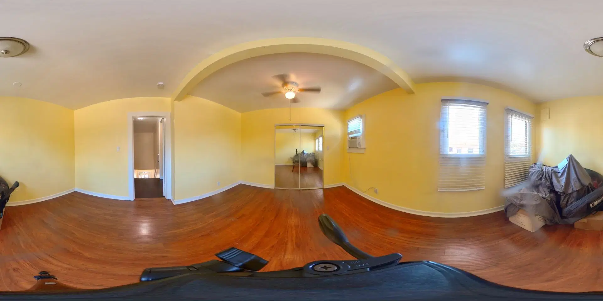 St. James, Los Angeles – Common Area