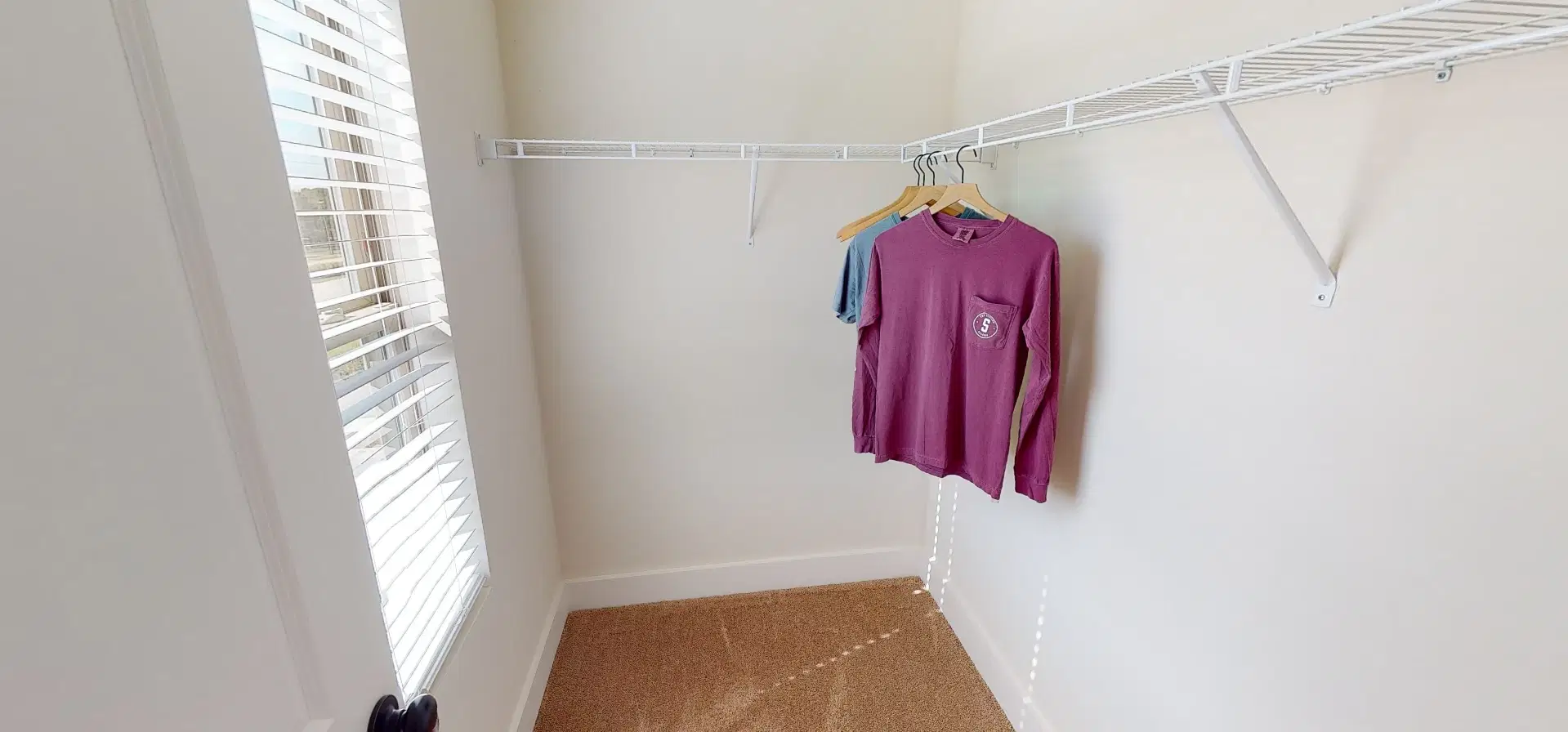 The Station at Buffalo, Buffalo – Emory Room in 4 Bedroom 4.5 Bathroom