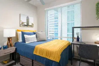 The Standard at Seattle, Seattle – Room in 5 Bedroom 3 Bathroom | E1