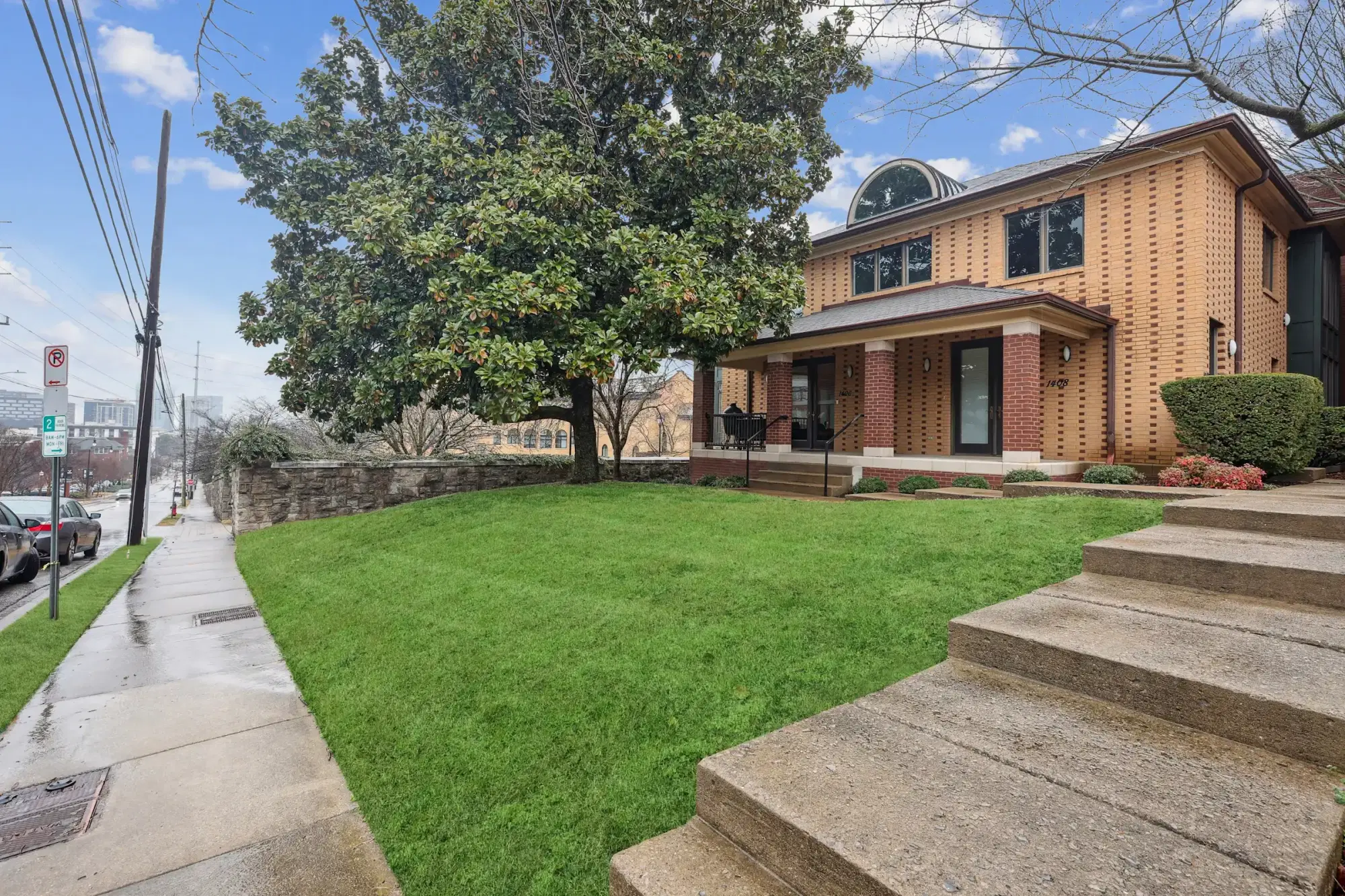 Midtown Square Apartments, Nashville – Exterior