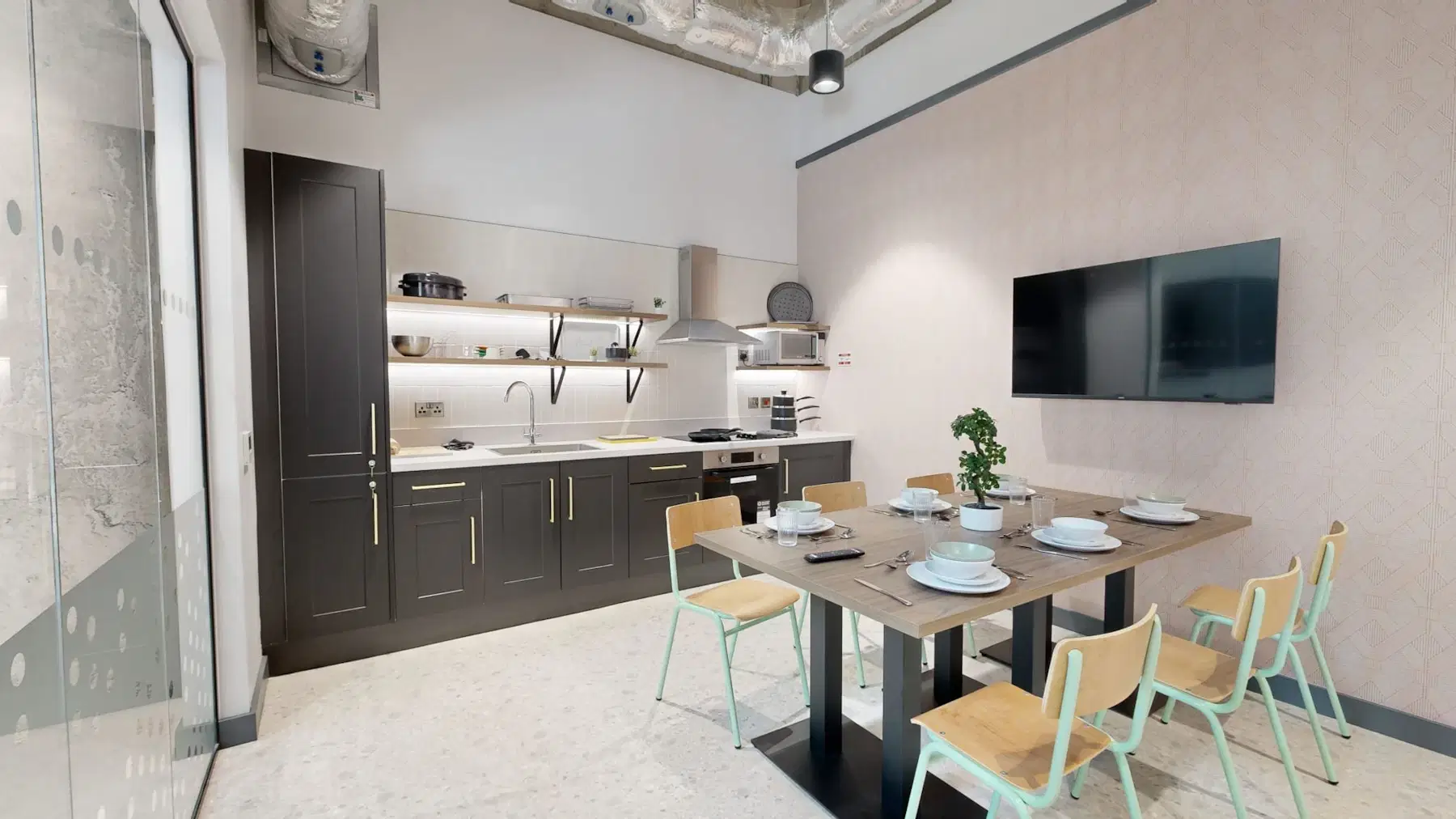 Tribeka, Leeds – Kitchen