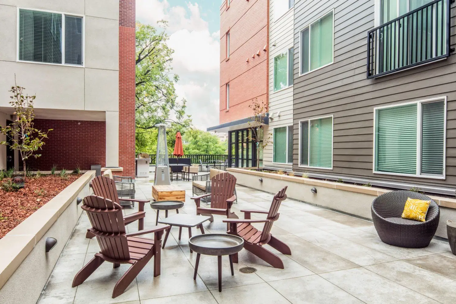 Uncommon Ft. Collins, Ft. Collins – Exterior