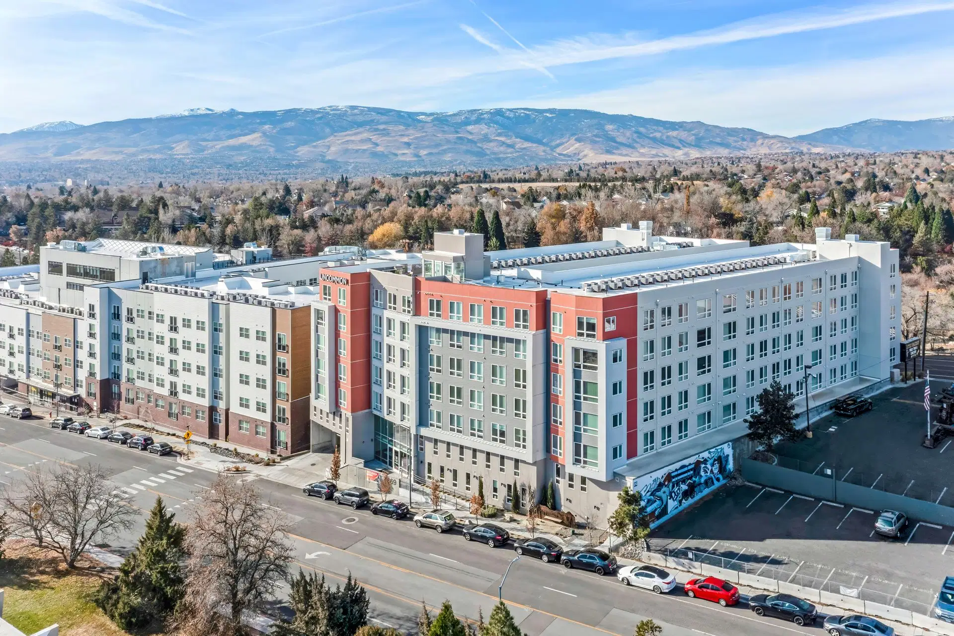 Uncommon Reno, Reno – Exterior