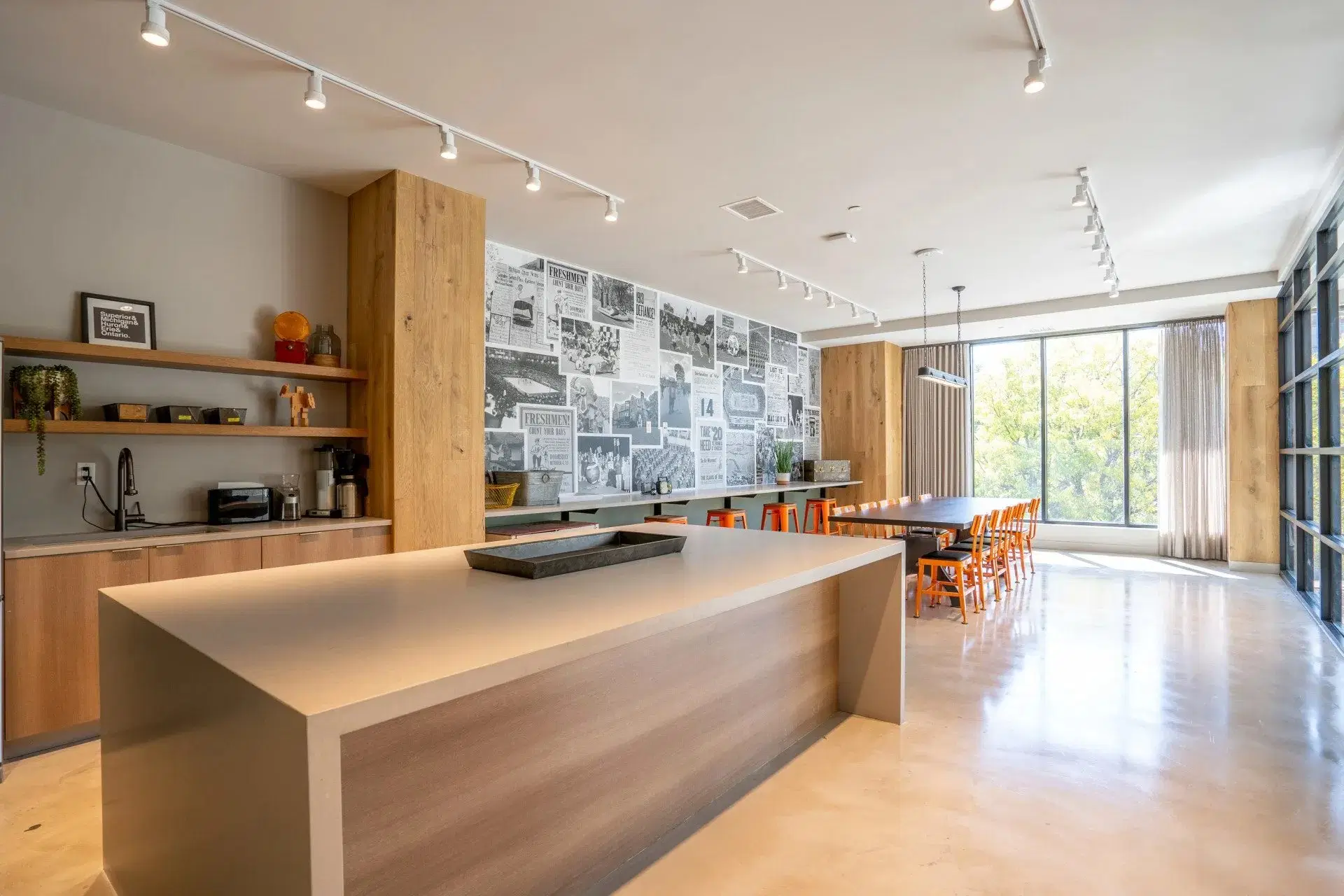 Landmark On Grand River, East Lansing – Common Area
