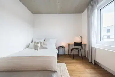 Gref, Frankfurt – Private Room (10.32 Sqm)