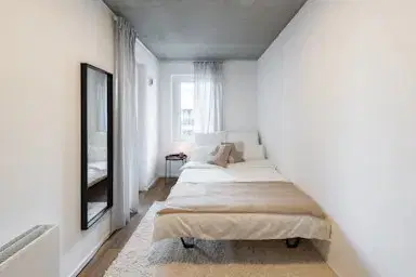 Gref, Frankfurt – Private Room (11.92 Sqm)