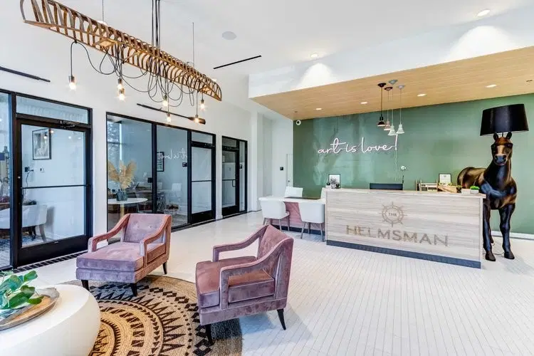 The Helmsman, Savannah – Common Area