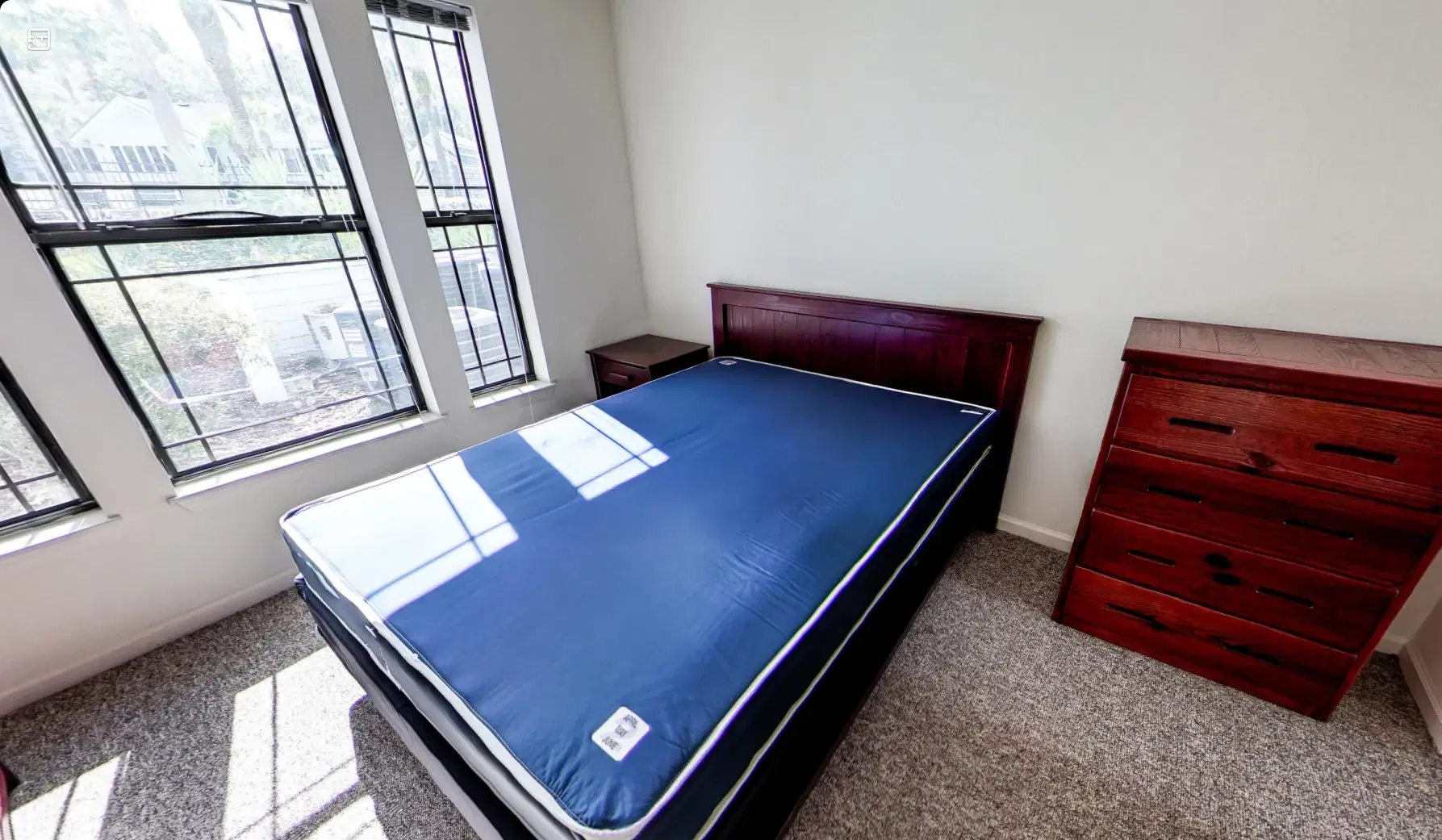 Hideaway Gainesville, Gainesville – Room in 3 Bedroom 3 Bathroom | 3B3B-3