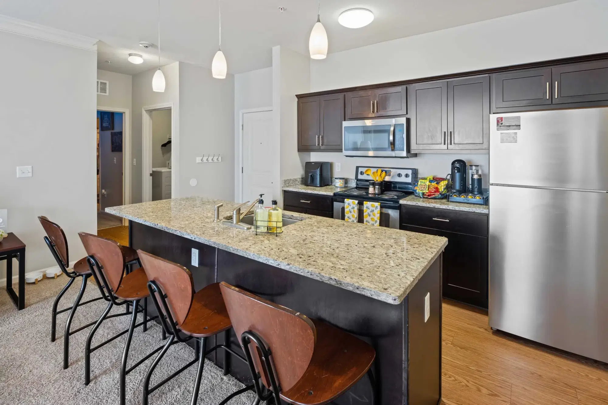 University Edge Youngstown, Youngstown – Kitchen