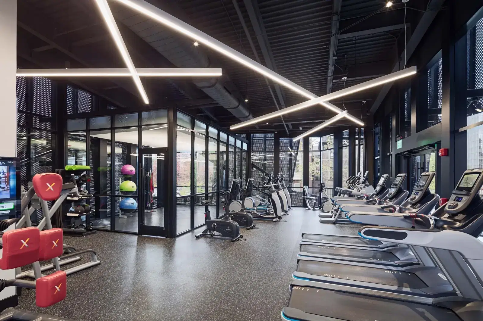 Hamilton Court, Philadelphia – Amenities