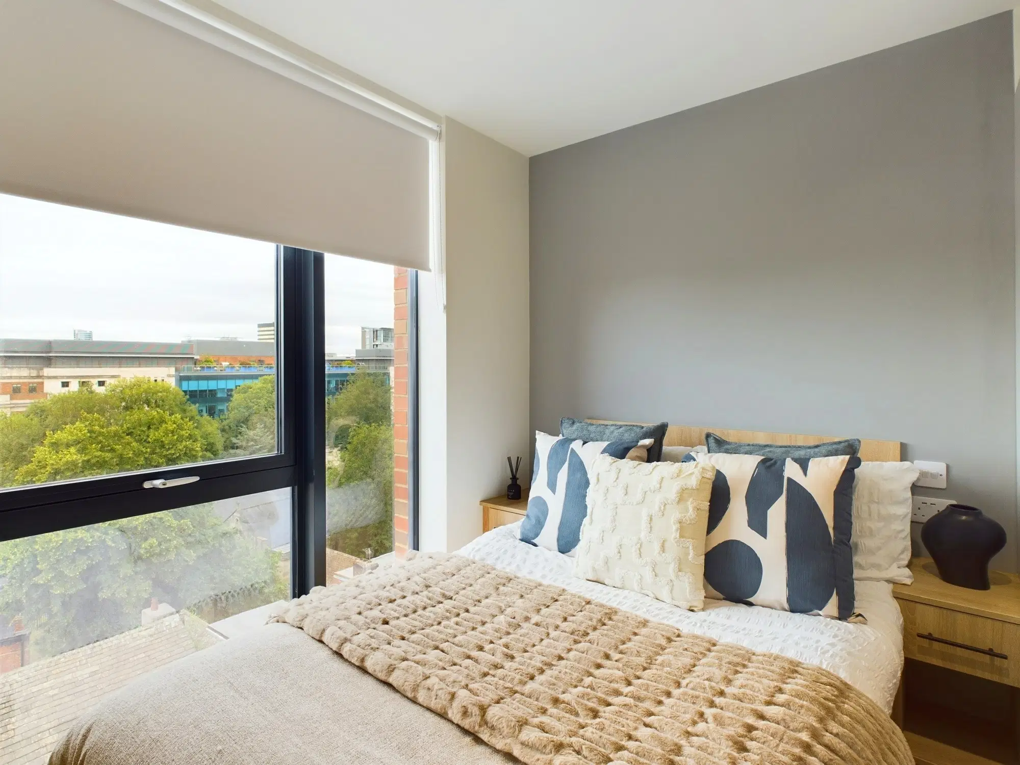 Straits Aire, Leeds – Deluxe Studio