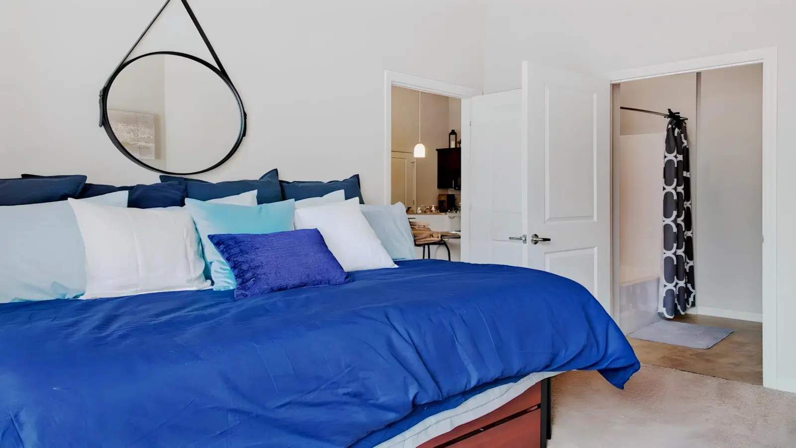 West Pine Lofts, St. Louis – Room in a 1 Bedroom 1 Bathroom