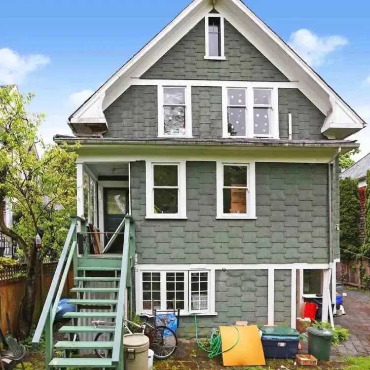 2335 W 6th Ave, Vancouver – Exterior