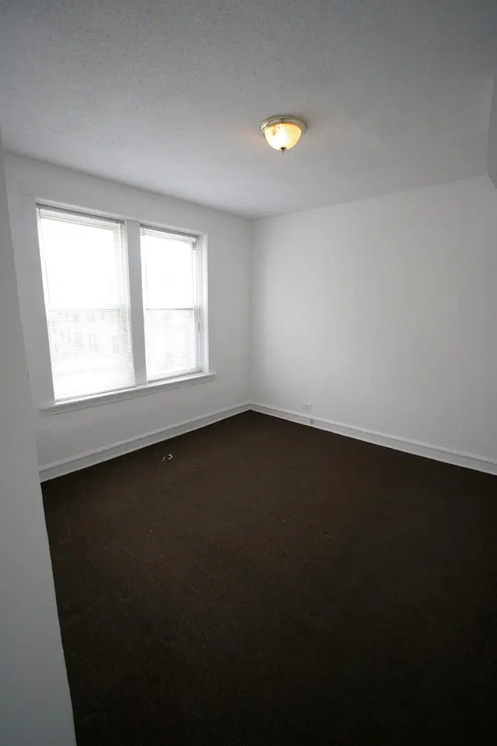 925 East 46th Street, Chicago – 3 Bed - 1 Bath