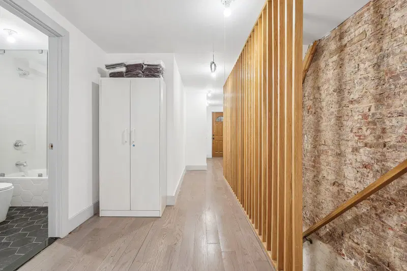 Agate Brooklyn Home, New York – Common Area