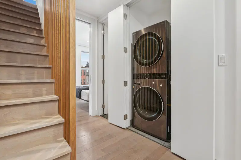 Agate Brooklyn Home, New York – Common Area