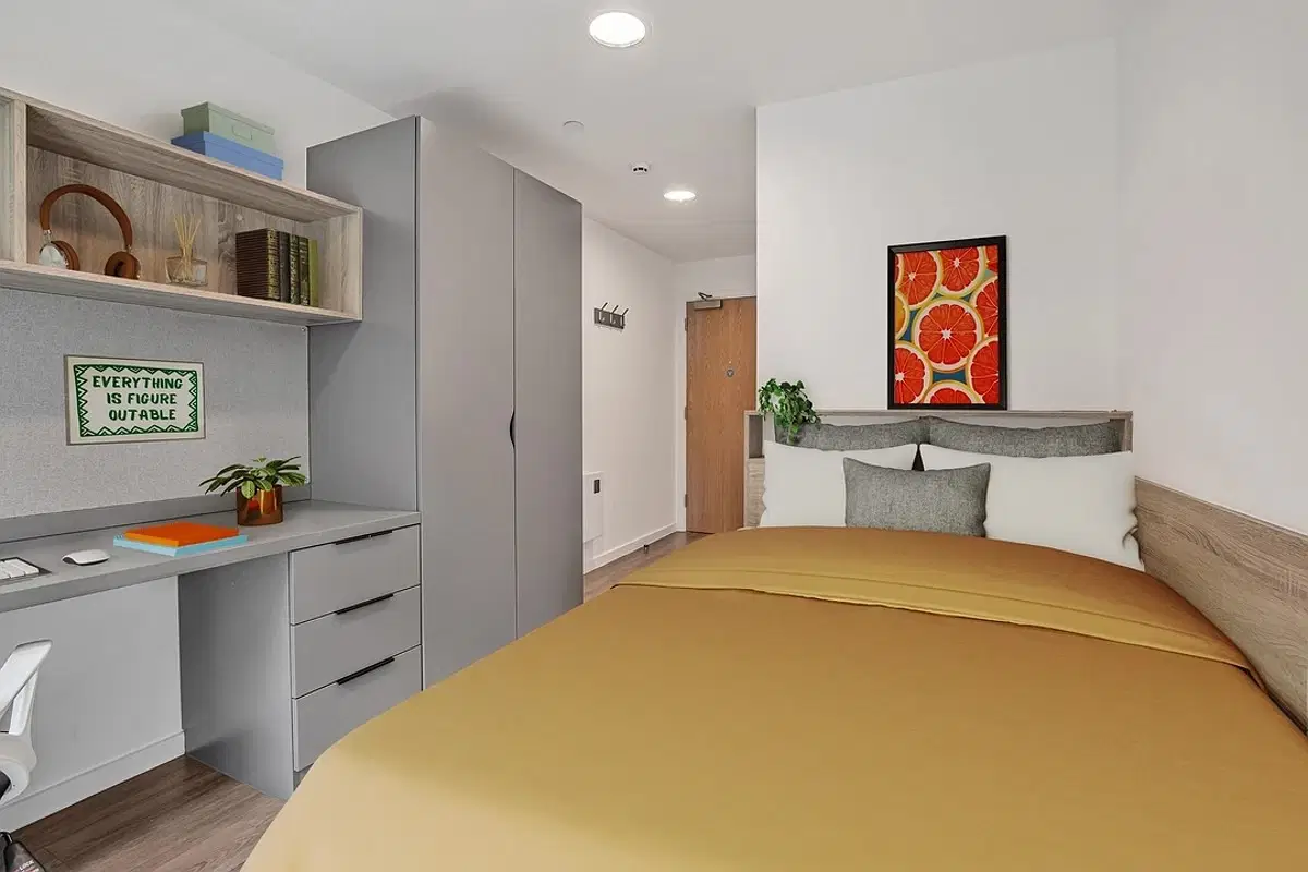 Canvas Bristol, Bristol – Bronze Ensuite