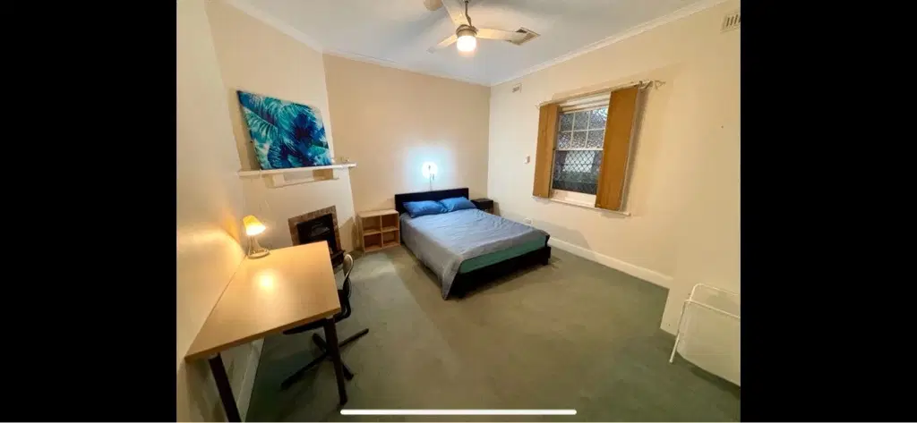 Room in a 7 Bedroom Apartment, 32 Godfrey Terrace, Leabrook, City of Burnside, 5068