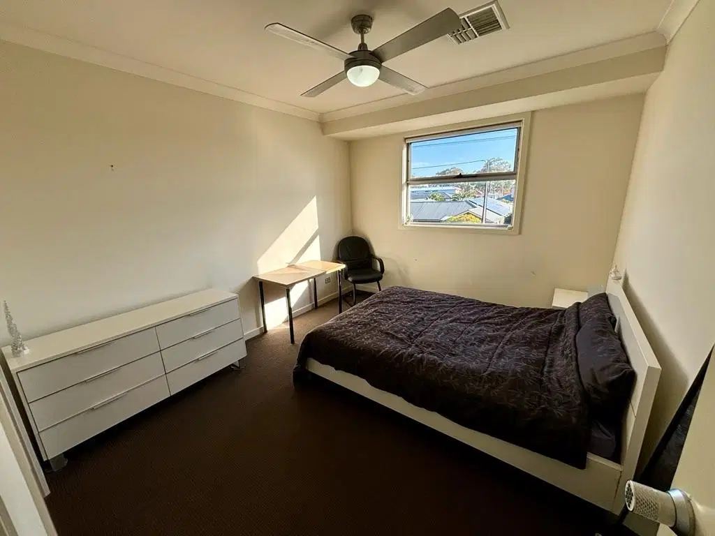 Room in a 7 Bedroom Apartment, 2/1A Pedlar Street, Seaton, City of Charles Sturt, 5023 – Bedroom 5