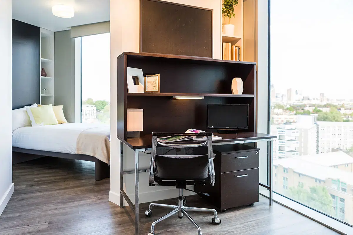 GoBritanya Kings Cross Residence, London – Silver Studio - Standard View, Dual-View | Upper Level