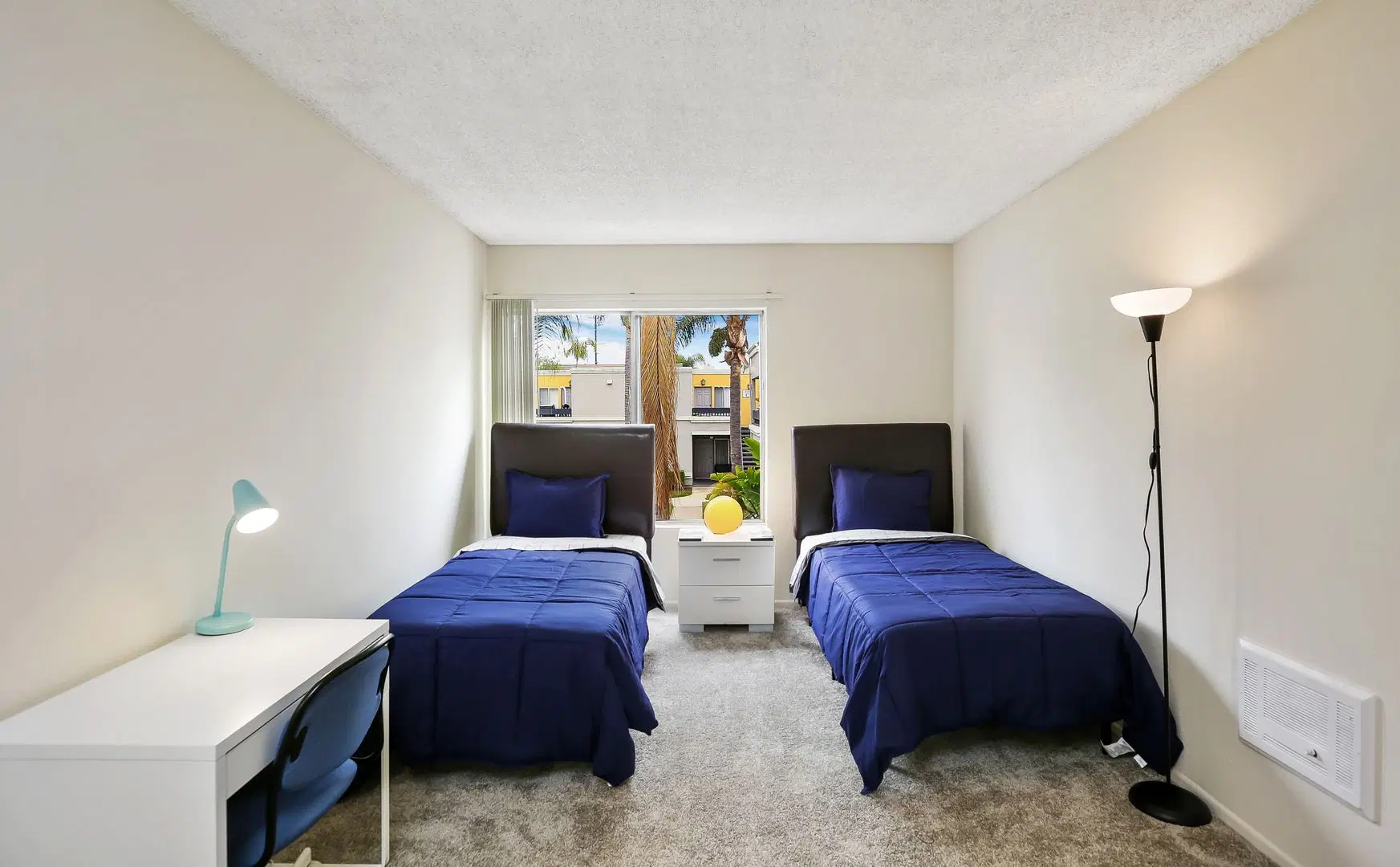 2885 Fairview Road, Irvine – Private Room (3 Bed - 2 Bath)
