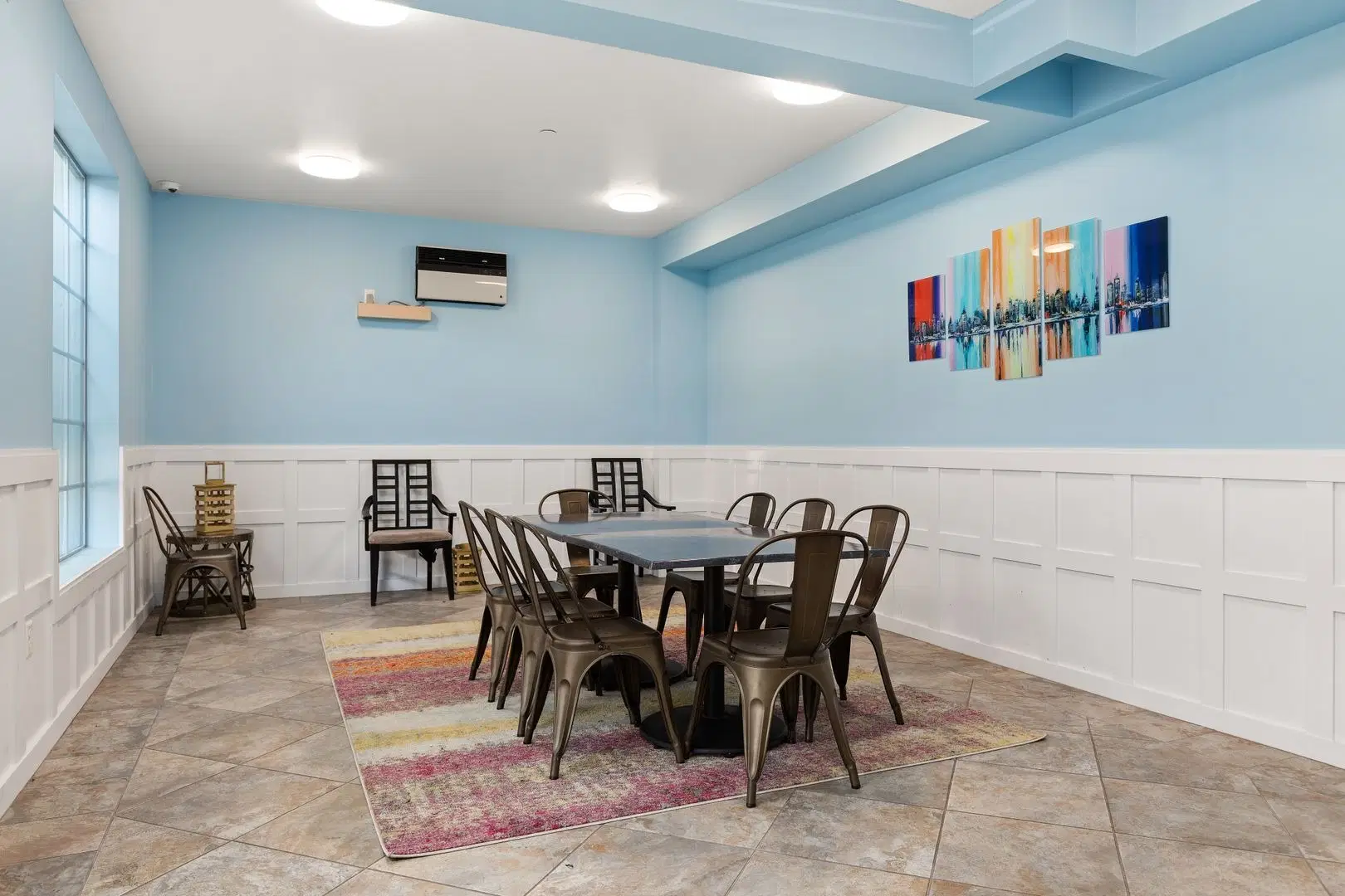 630 West 28th Street, Los Angeles – Common Area